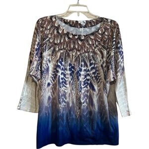 Chico’s Feathers pring  Beautiful top Tan Blue colors Size 3 equivalent to XL